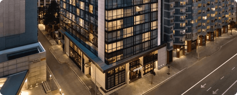 Large Thumbnail - Building Corner